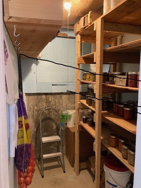 Root cellar